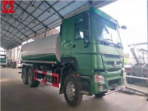 Suv tashuvchi yuk mashinasi