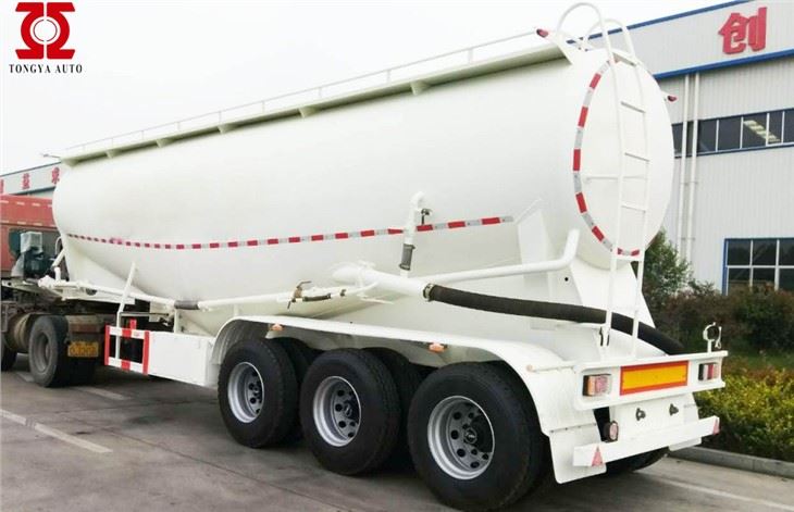 Tsement uchun tanker treyleri